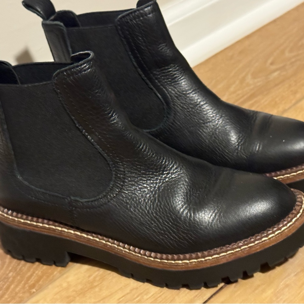 Womens Classic Black Leather Ankle Boots